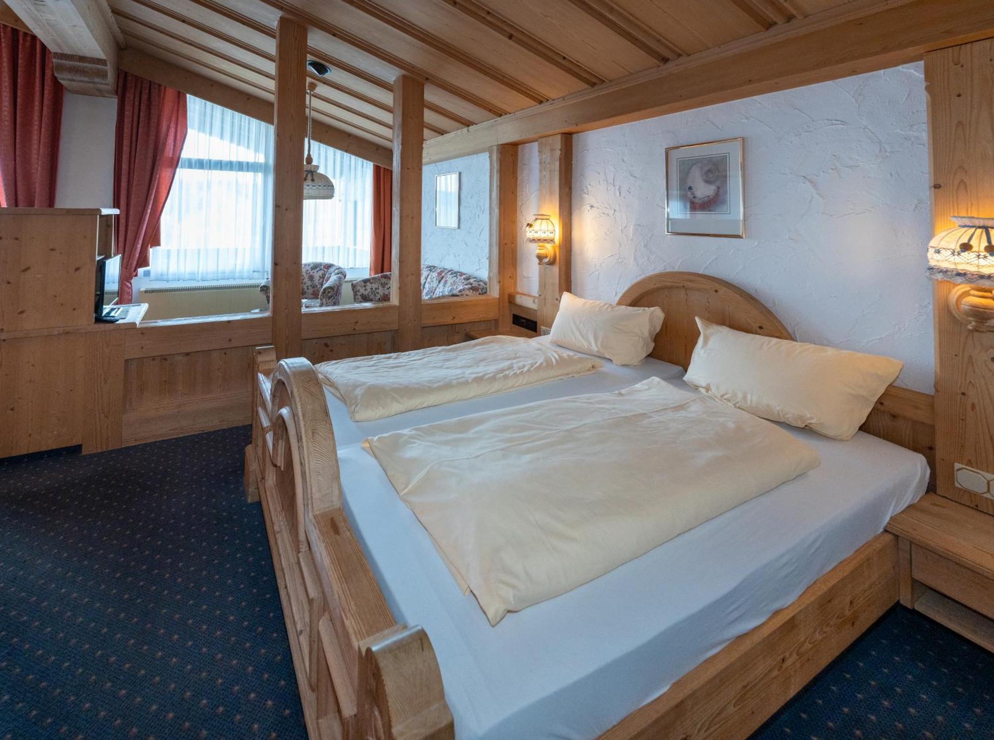 Hotels Am Kranichsee กอสลาร์ ภายนอก รูปภาพ